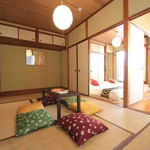 アパート Goraku Shinfu-kae, 大阪市